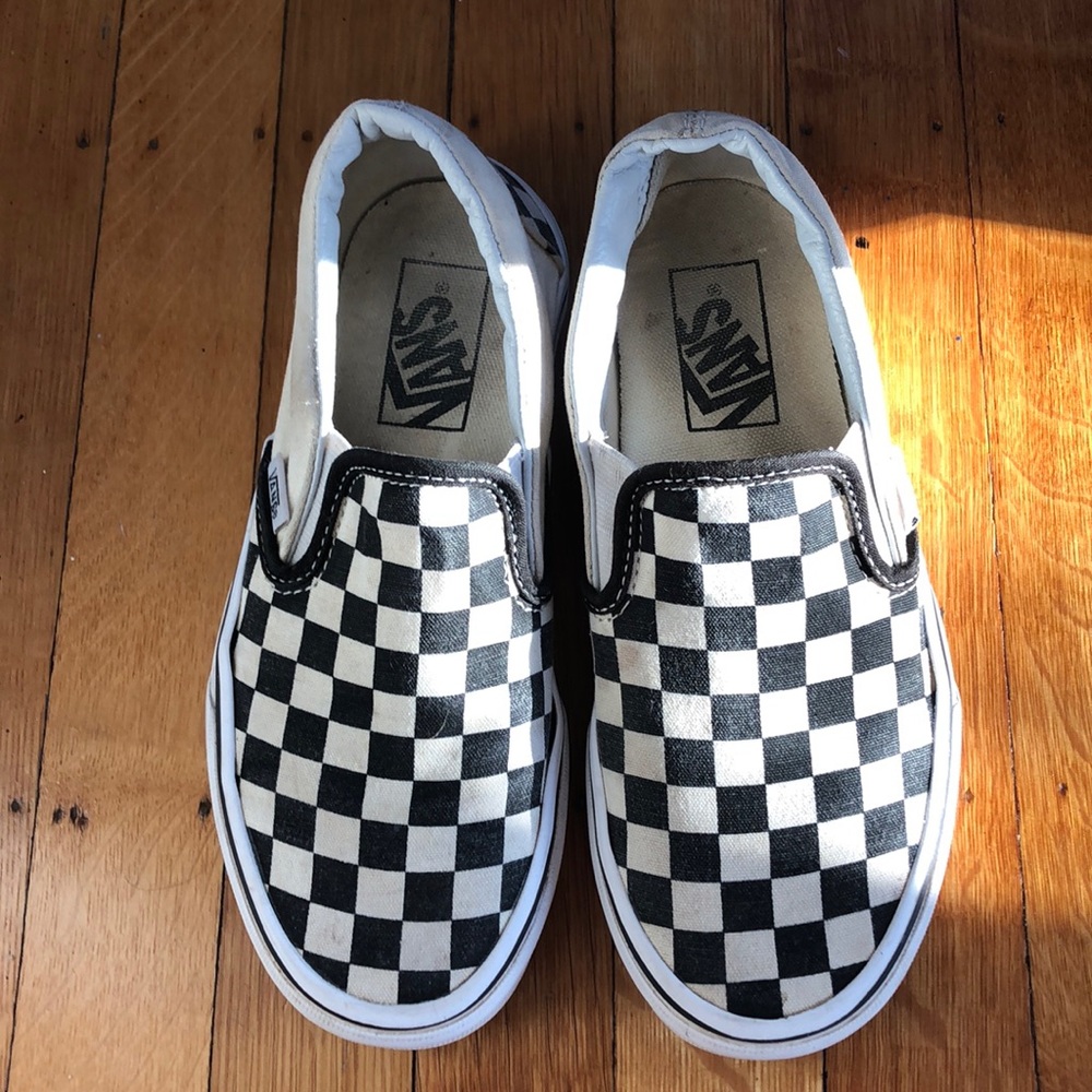Boys checker vans